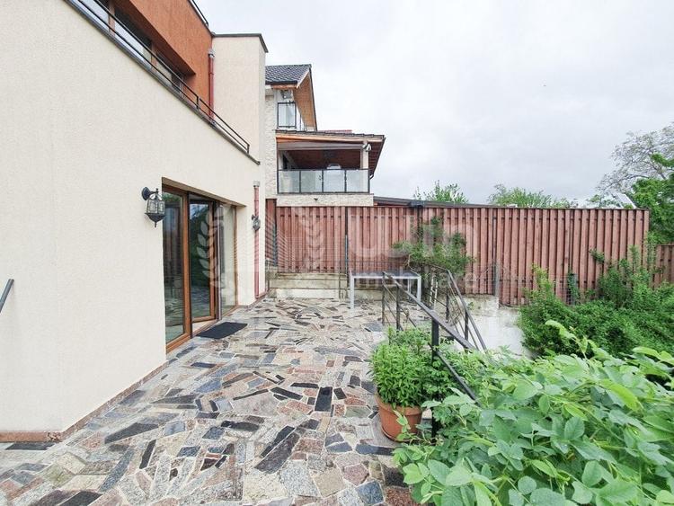 Casa tip vila cu 260 mp utili | Teren total 600mp | Andrei Muresanu! - 1