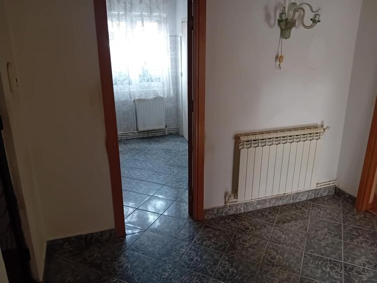 AP 3 CAM Posta Maratei 70mp parter decomandat centrala termopan balcon - 7