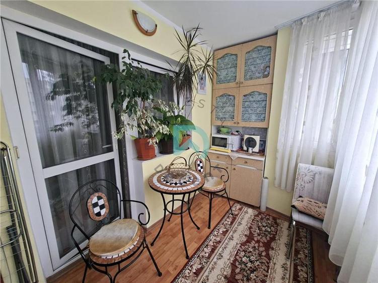 Apartament et 1, Astra, 3 camere, decomandat - 15