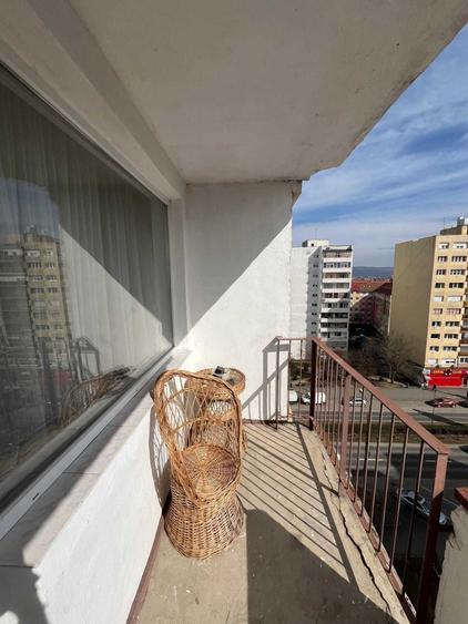 Apartament cu 2 camere semidecomandat în Mihai Viteazul
