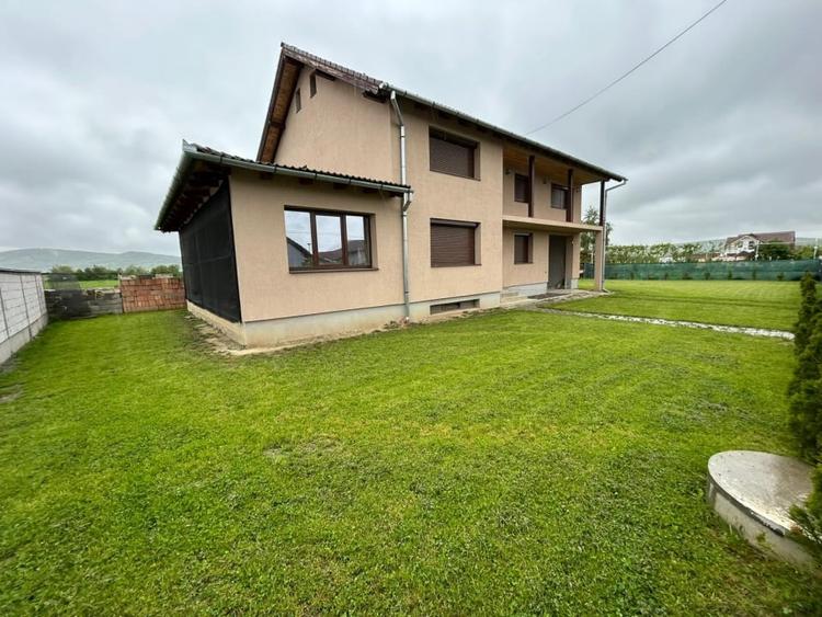 Casa individuala – Cristian, Sibiu | 6 camere | 270 m² utili | Teren 800 m² - 1