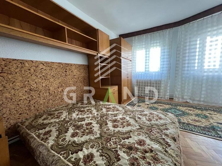 Apartament 3 camere | Semidecomandat | Zona FSEGA – Iulius Mall - 2