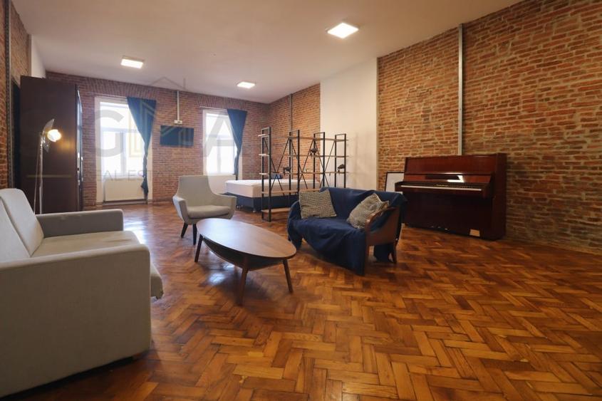 Apartament boem in inima Clujului, 86 mp, vedere superba spre Piata Unirii - 1
