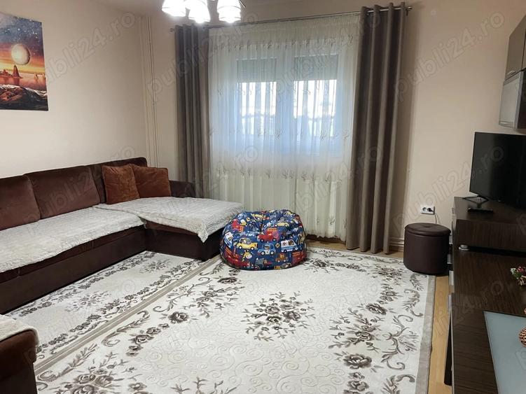 Proprietar - Casa individuala,Mosnita Noua,P+M,teren 719 mp,140mp suprafata utila,5 camere - 9