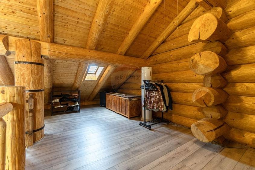 Doua case in stil canadian - confort modern intr-un cadru natural - 25