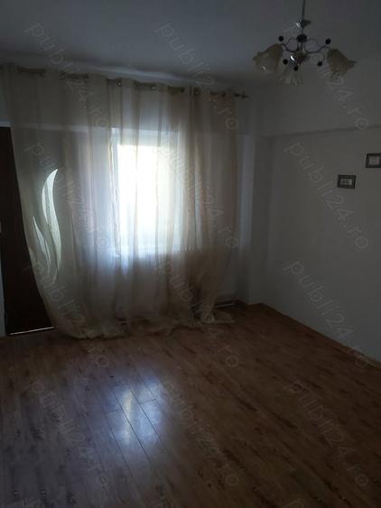 Vind apartament Panciu - 2