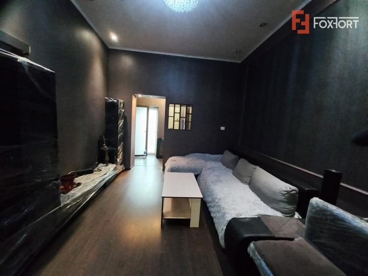 Apartament cu 3 camere semidecomandat, mobilat în Traian