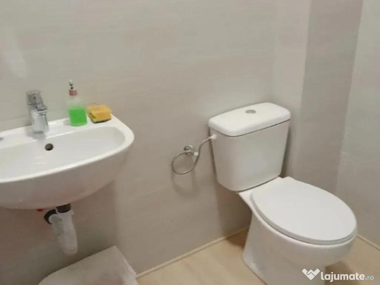 Apartament 3 camere, semidecomandat - zona Centrul Civic - 6