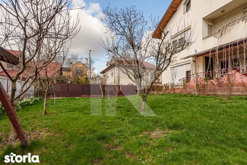Casa spatioasa cu vedere la Lacul Grivita | 5 dormitoare | teren 793 m - 17