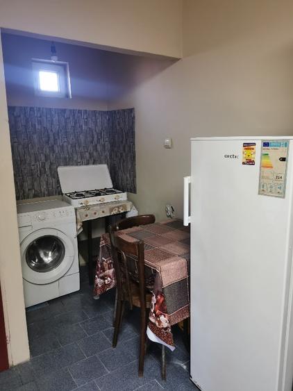 Proprietar Închiriez  - 1