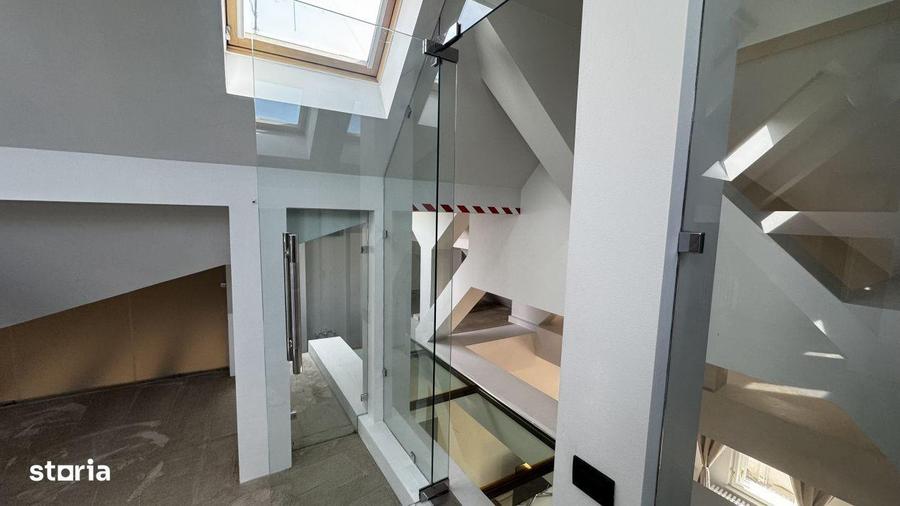 Vanzare apartament de 4 camere Vila Interbelica- Victoriei - 2