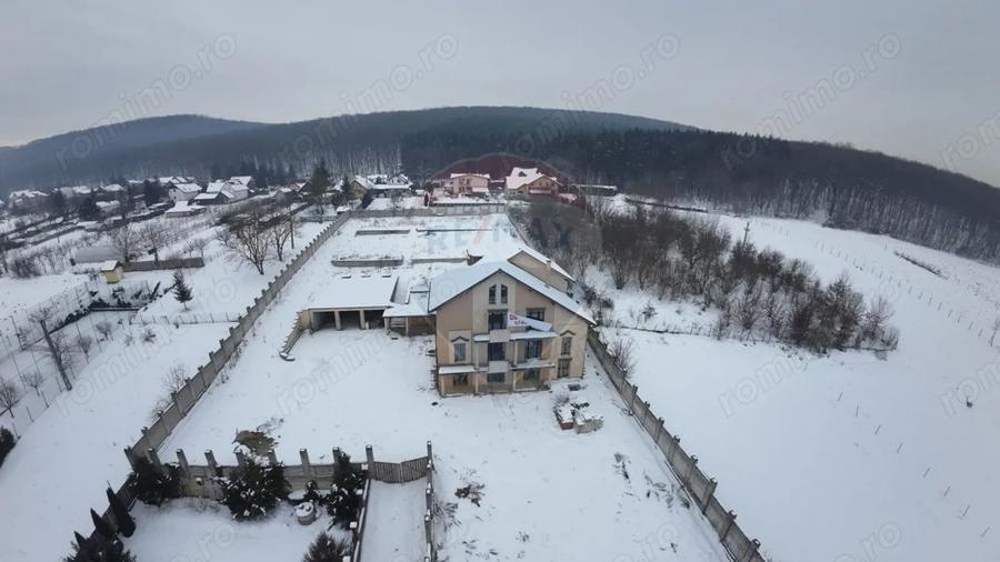 Oportunitate de investi?ie in apropierea noului spital din Livezeni - 6