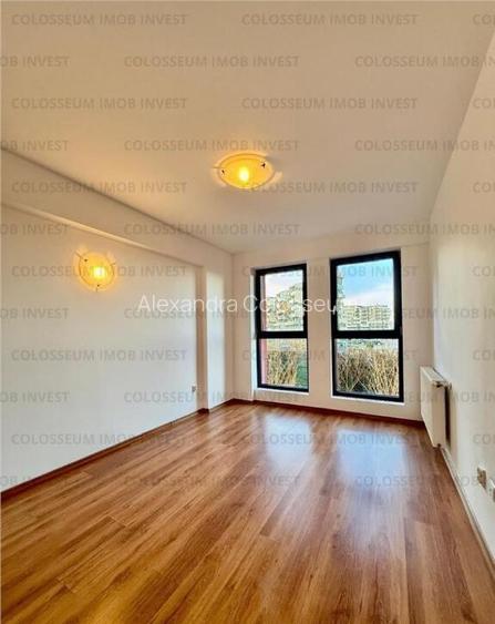 Apartament 2 camere decomandat- zona Tractorul