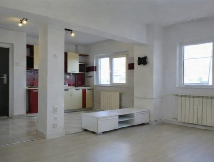 Pet friendly,, inchiriere 2 camere Tineretului ,vis a vis de parc, bloc 1980 - 4