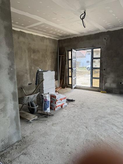 vand casa la gri in zona binder-bubi - 2