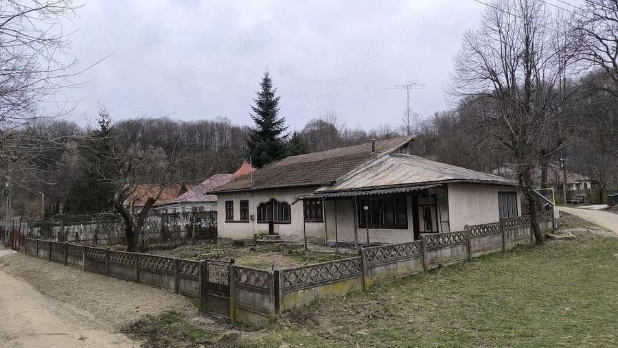 Casa 120mp + teren 700m2 + 20mp anexe, gaze, curent, in Mislea, Prahova, zona deosebita - 1