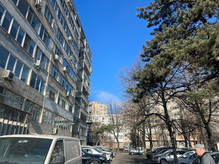 apartament 2 CAMERE, loc parcare, Ferdinand - Traian, curat, 420 euro - 12