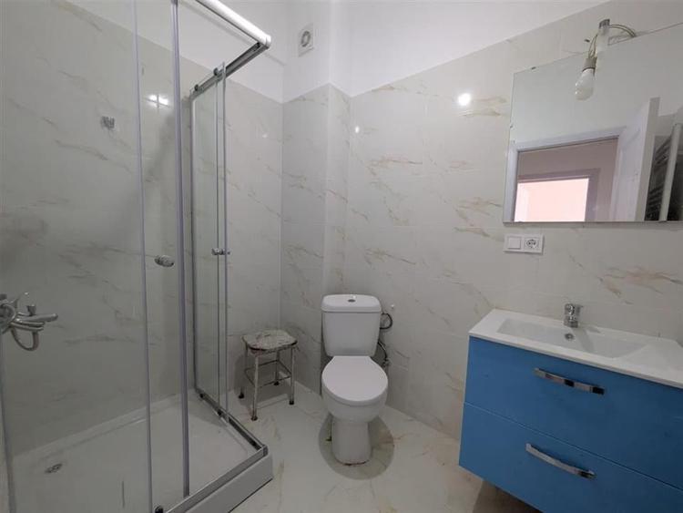 ULTIMUL, ap o camera si terasa 20 mp - 5