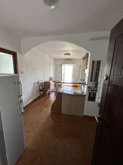 Inchiriez apartament in Piata Centrala - 3
