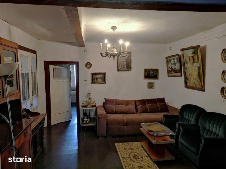 Casa de vanzare in Pucioasa lini?te, natura ?i poten?ial excelent - 3