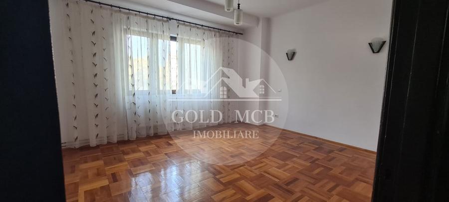 4 camere - Armeneasca - locuinta/birouri - 5