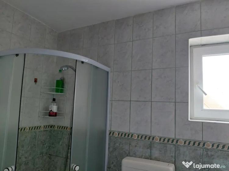 Inchiriez garsoniera decomandata - 4