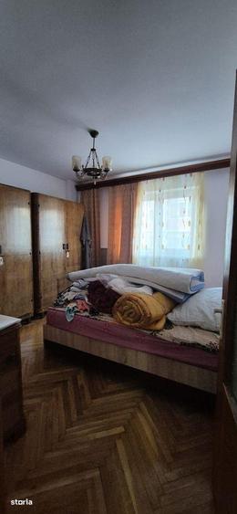 Apartament cu 3 camere de vazare in Cugir - 3
