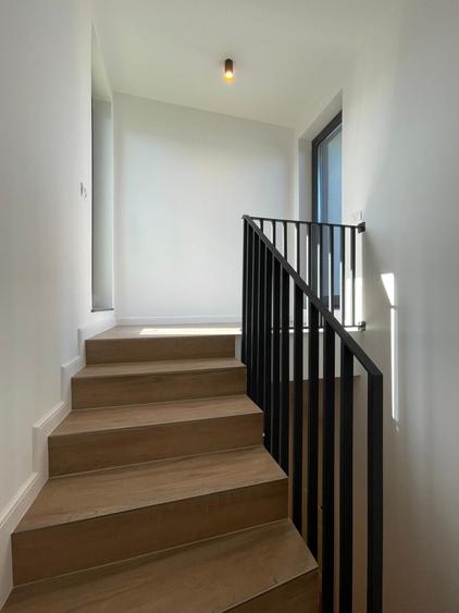 Doar sa vii cu mobila! Vila P+2+3-terasa, amenajata la cheie, parcare,TVA inclus - 39