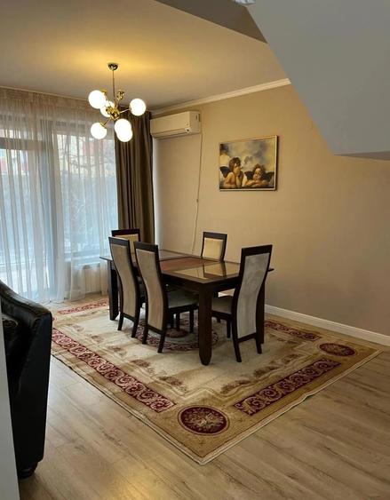 Vila de inchiriat cu 5 camere, zona Km 5 - 6