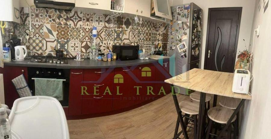 Apartament 4 camere Tractorul - 4