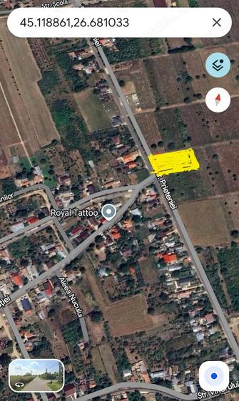 Teren de 1700 mp, în Ogrăzile