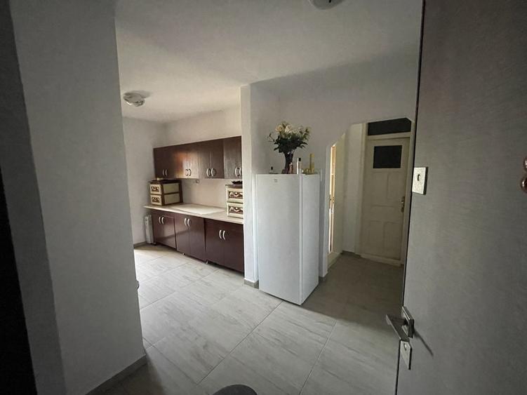 Apartament cu 2 camere decomandat în Sud