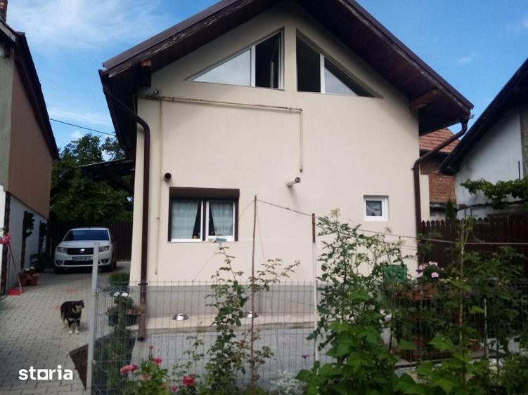 Casă cu 4 camere cu Teren 140 Mp în Baciu