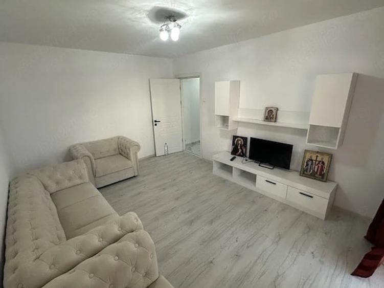 Apartament cu 2 camere decomandat în Ștefan cel Mare