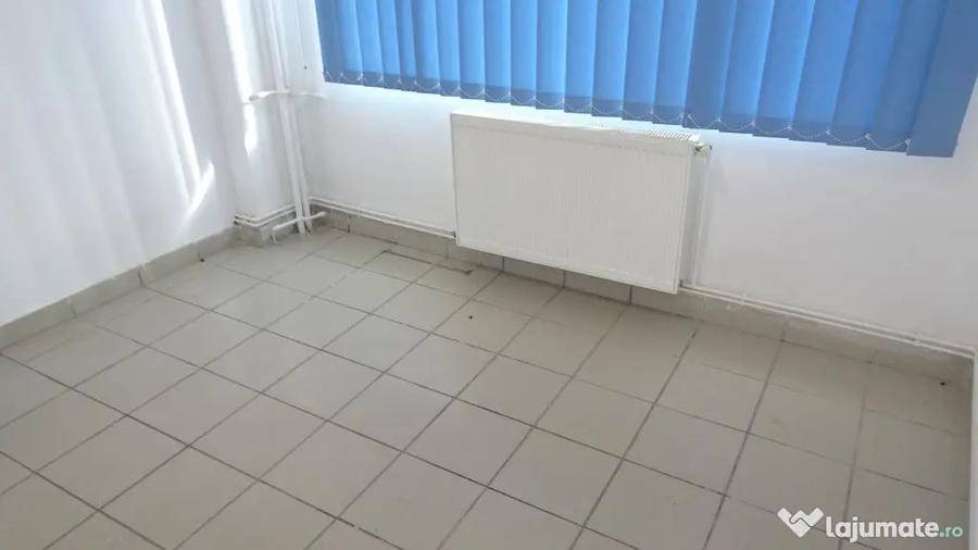 Spațiu comercial, de 70 mp, în Ultracentral