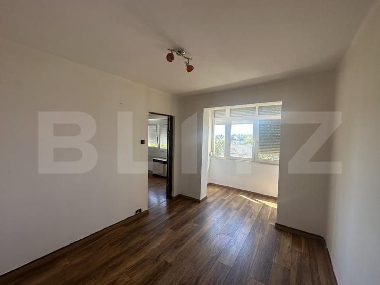 Apartament cu 2 camere semidecomandat în 14 Mai