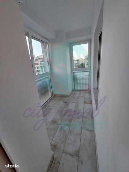 Apartament cu 4 camere decomandat, mobilat în Centrul Civic