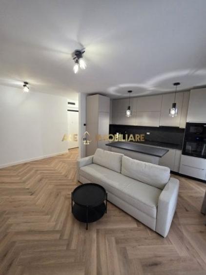 Apartament cu 2 camere decomandat, mobilat în Voluntari