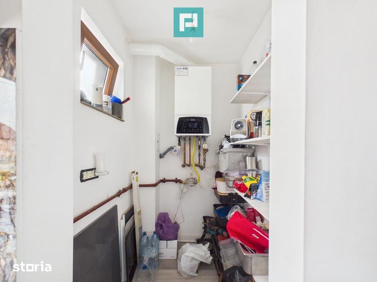Casă cu 3 camere cu Teren 484 Mp în Vladimirescu