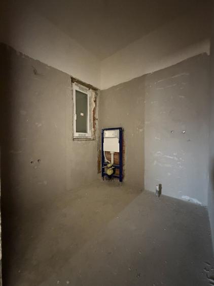 Apartament cu 3 camere decomandat în Giroc