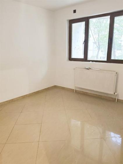 Apartament cu 2 camere semidecomandat în Apollo