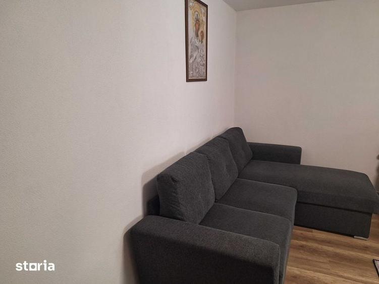 Casă cu 2 camere decomandat cu Teren 90 Mp în Central