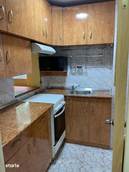 Apartament cu 2 camere decomandat în Colentina
