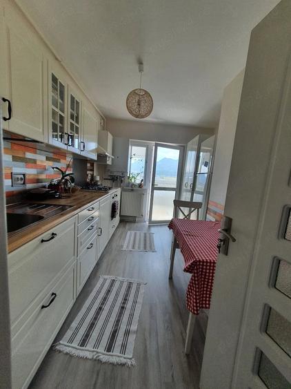 Apartament cu 2 camere decomandat în Astra