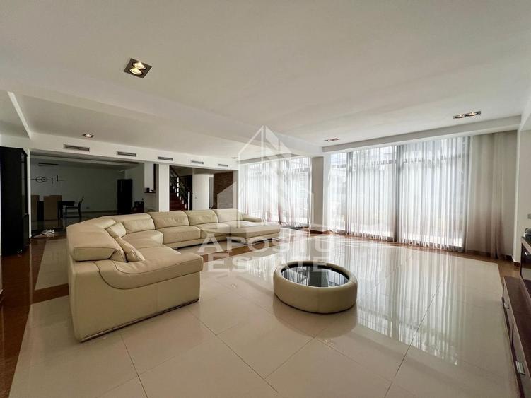 Casa de lux cu 5 camere, 4 bai, piscina privata , zona Aradului - 4