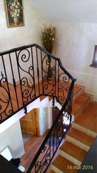 Casa de vanzare P+M Purcareni, piscina, 160m utili 5 camere - 2