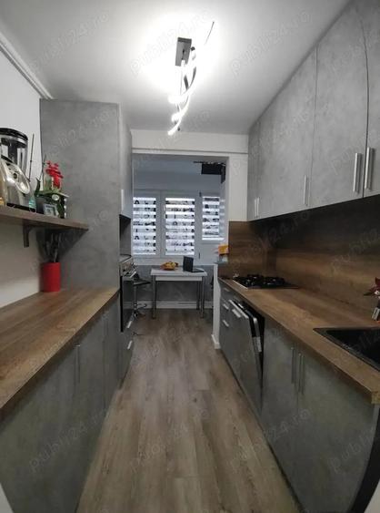 Vand apartament 3 camere - 10