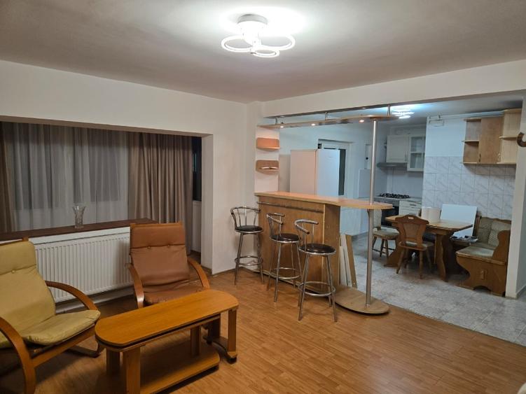 Proprietar inchiriez apartament  Mall Vitan - 9