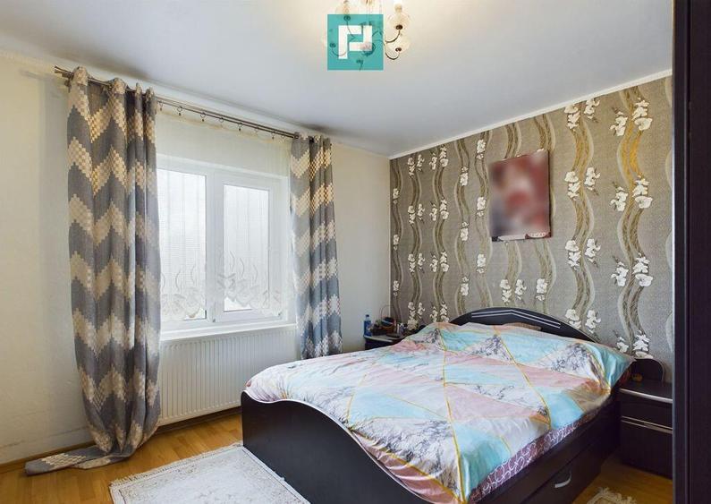 Casa cu 5 camere in Nadlac - 3