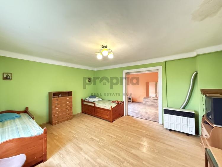 CASĂ COMPUSĂ DIN 2 CORPURI + CURTE + ANEXE - ORAȘ RUPEA -STR.VAII 38 - 8